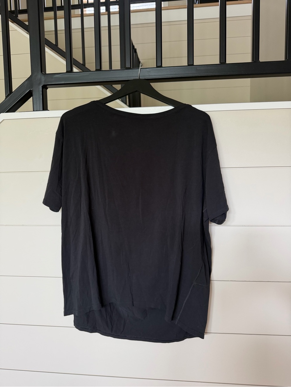 Lululemon - Classic Casual Tee